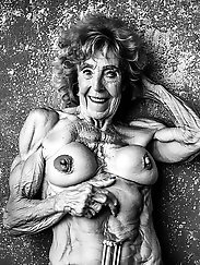 Happy Granny Shows Off Her Muscular Body in Naked Pics