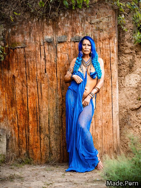 Granny Naked Pics: Showcase Your Long Blue Hair With A Real Photoshoot Queen Of Oceans Look